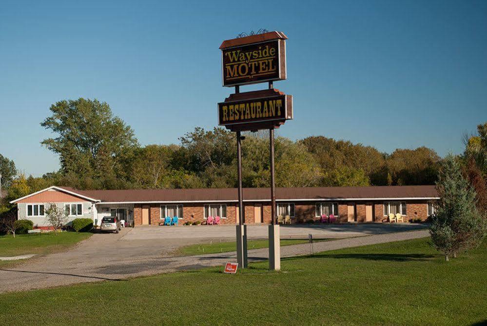 Wayside Motel Manitoulin Manitowaning Exterior photo